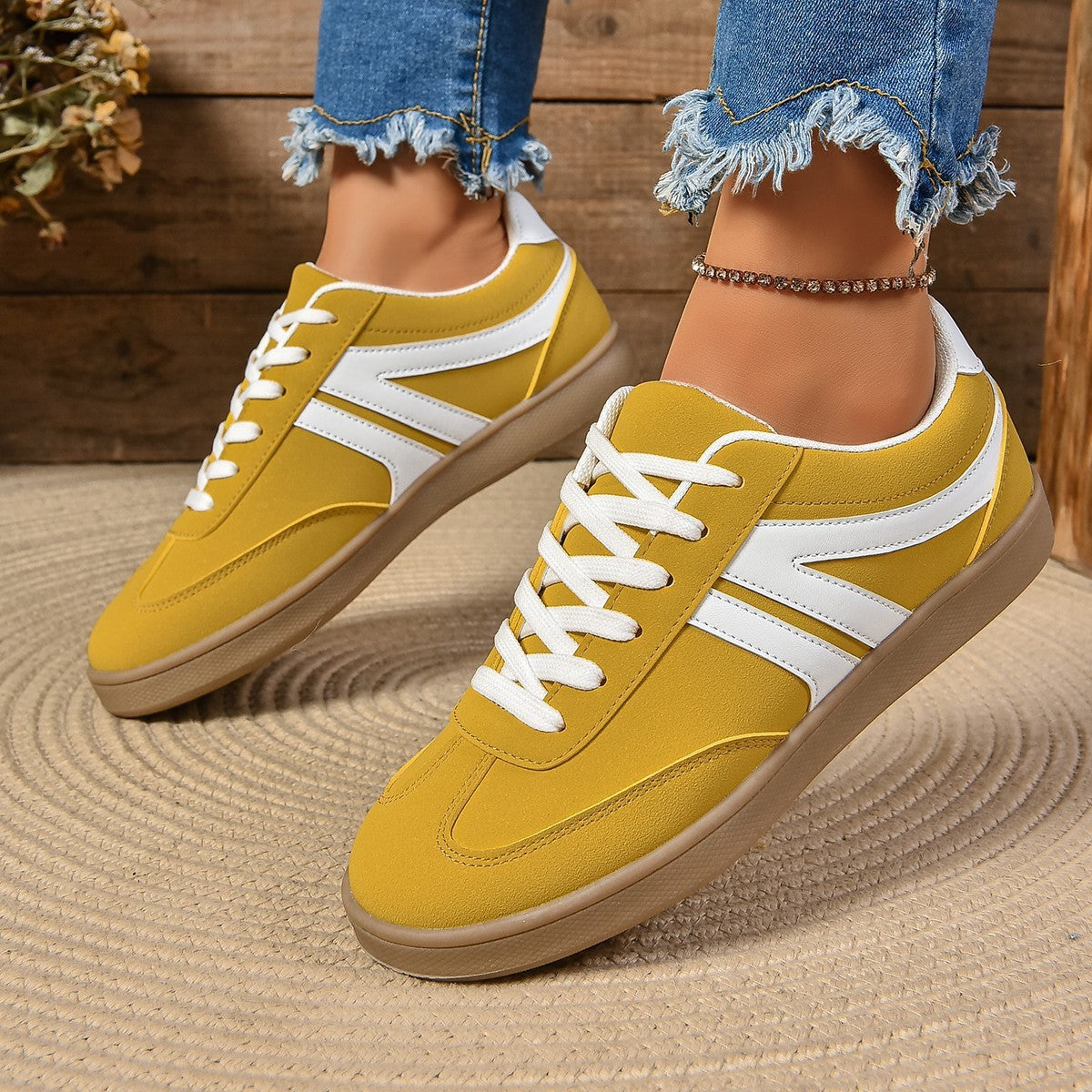 Lace-up Casual Shoes For Women